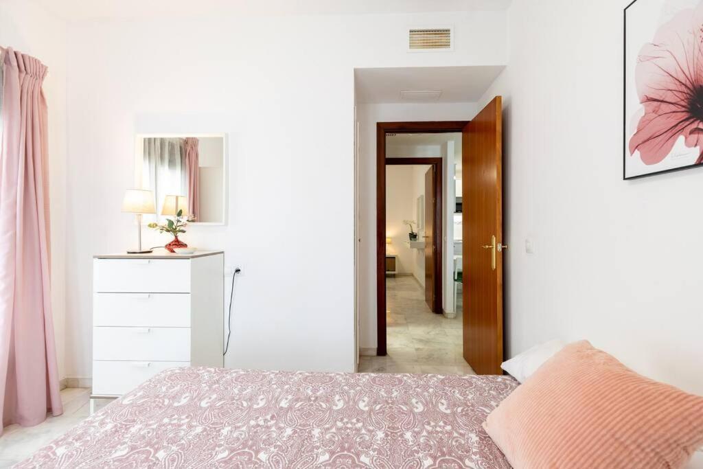 Casa San Lucas - Corazon Del Casco Historico Con Piscina Y Parking Appartement Jerez de la Frontera Buitenkant foto